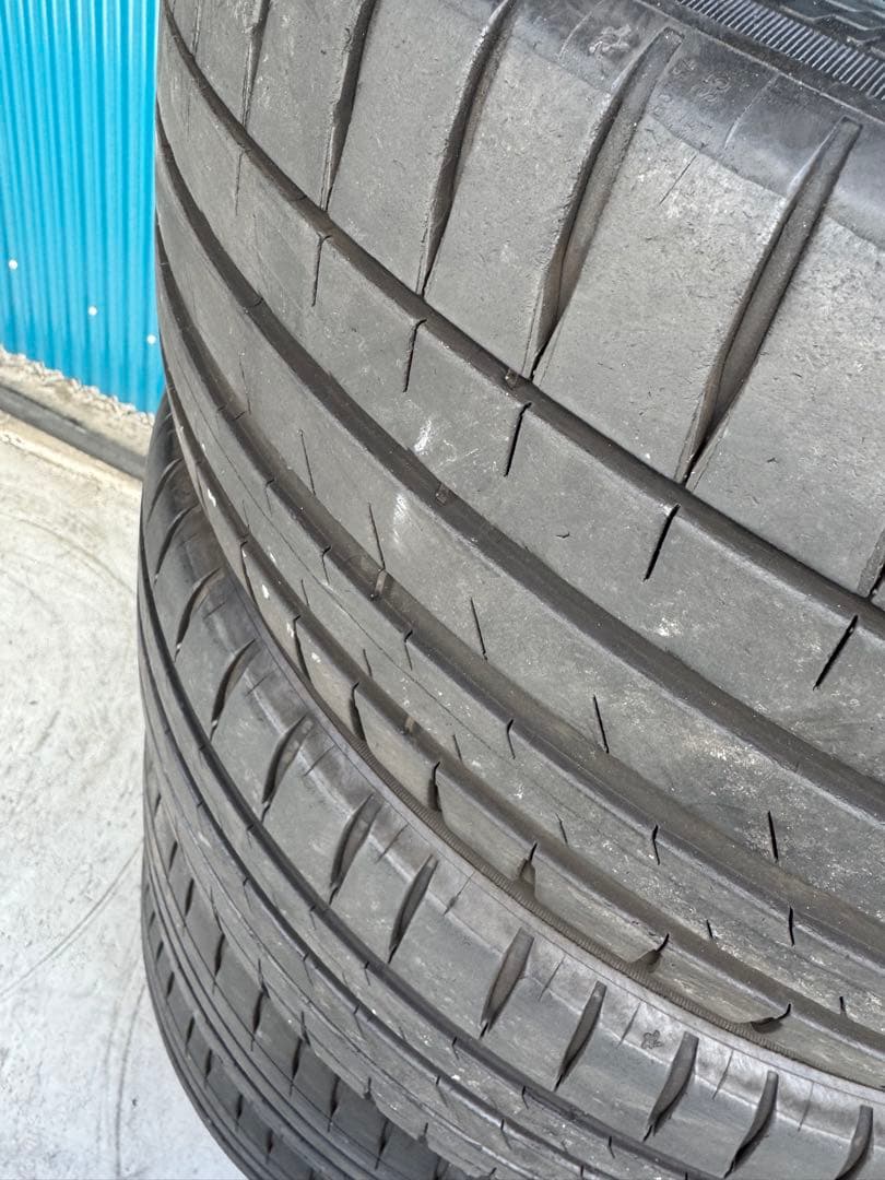 ⭐︎倉庫整理品⭐︎送料込⭐︎205/50R17 ミシュラン　パイロットスポーツ4