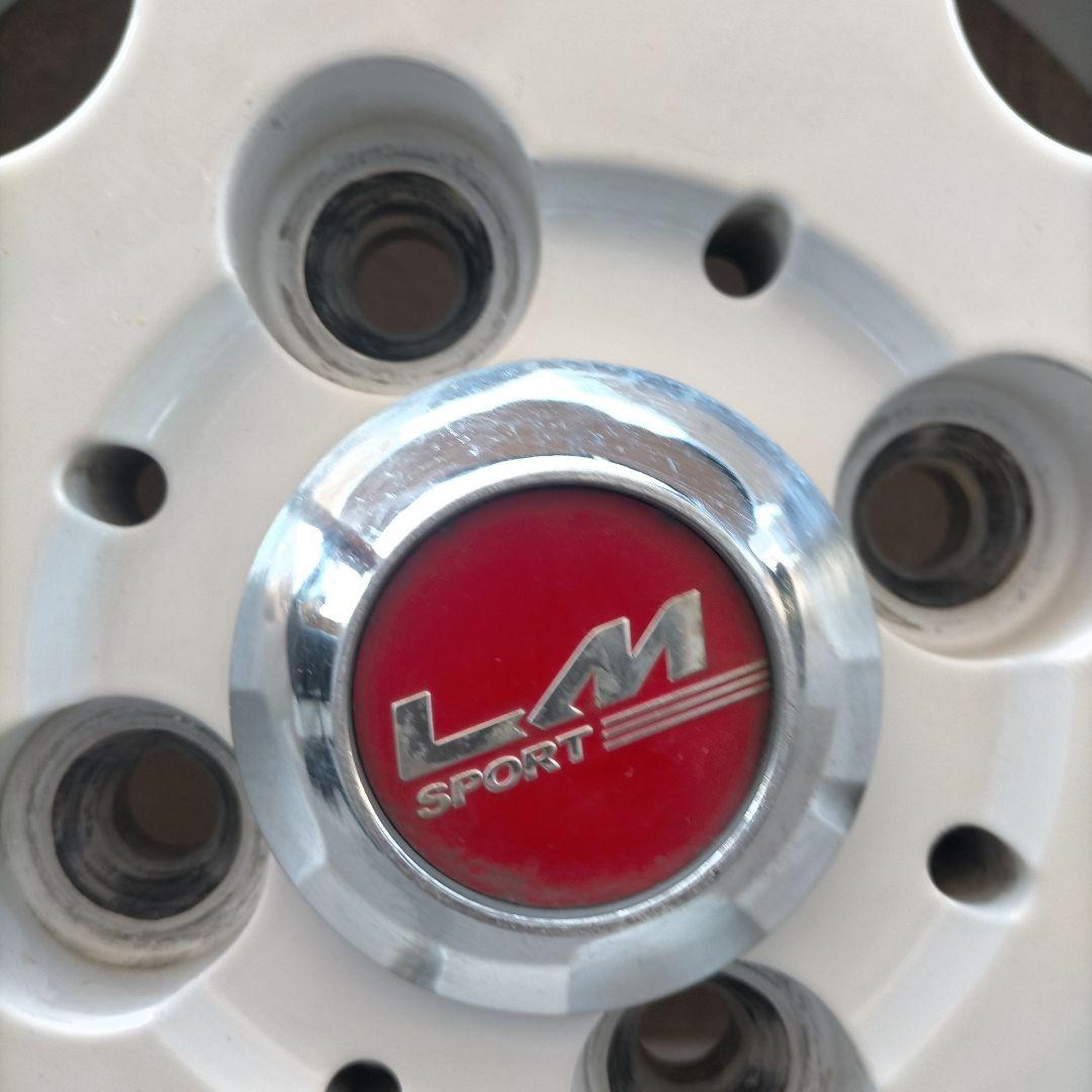 LM Sport ホワイトホイールとYokohamaスタッドレスタイヤセット