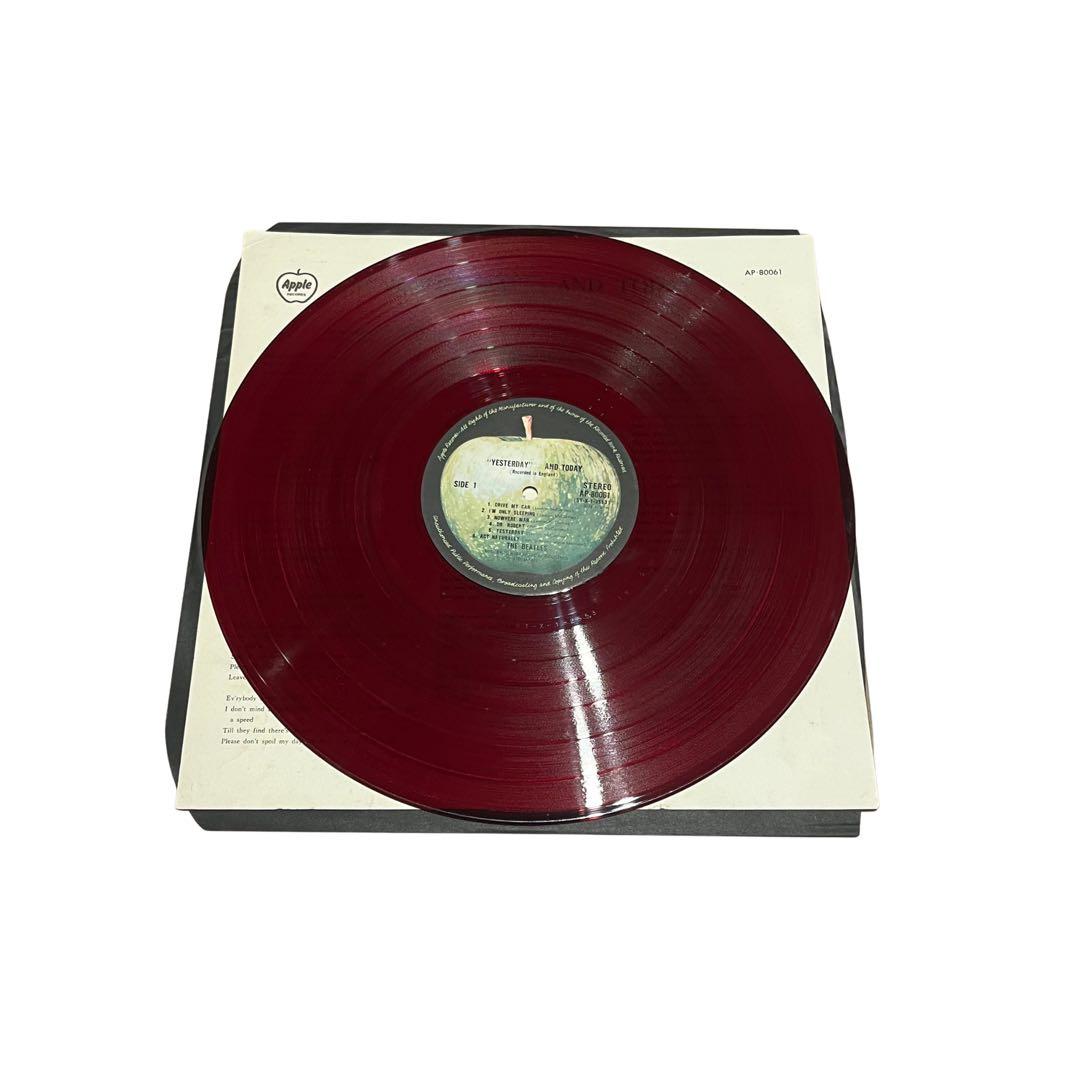 The Beatles Yesterday And Today 赤盤 レコード