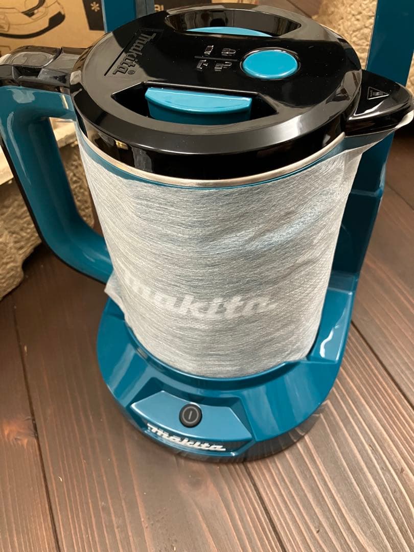 Makita 電気ケトル 持ち手付き