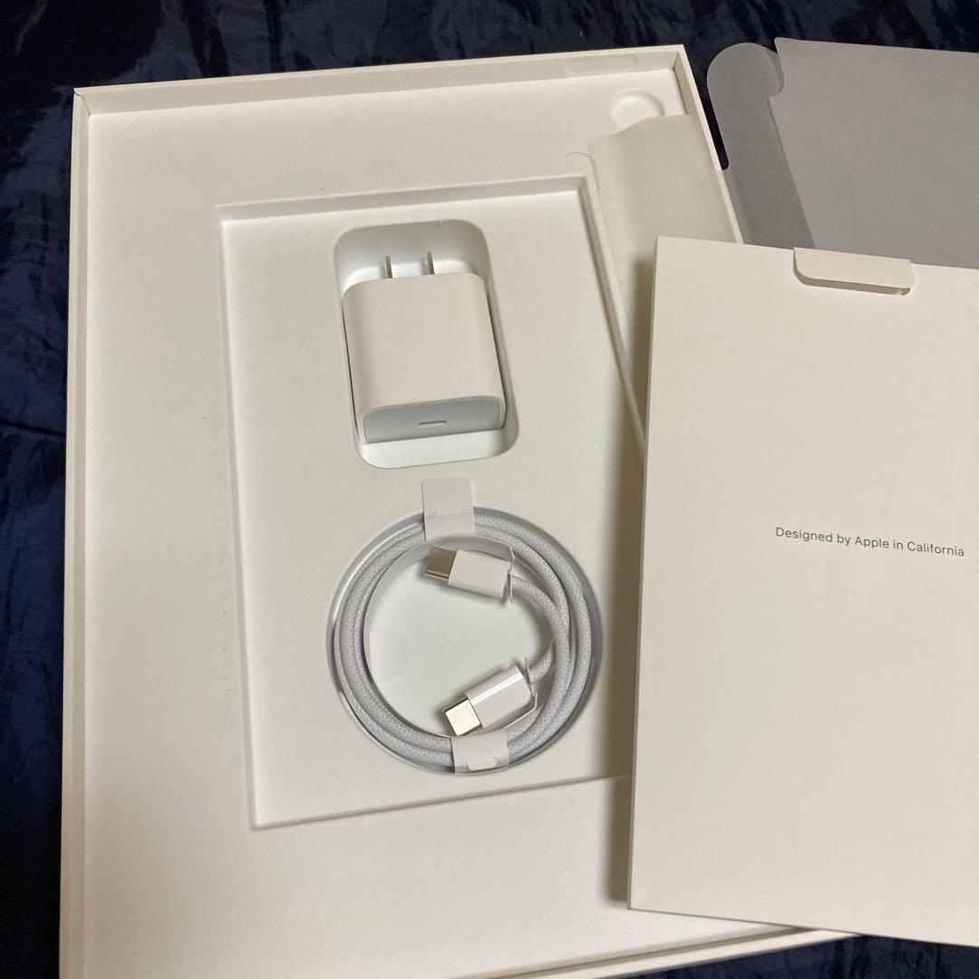 Apple iPad (A16) Wi-Fi 128GB シルバー