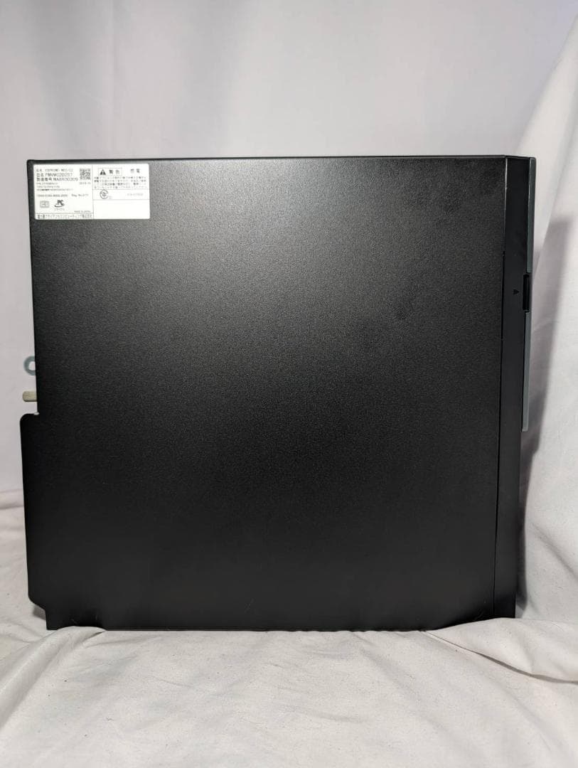 富士通 ESPRIMO 第8世代 i7/8GB/SSD/Office