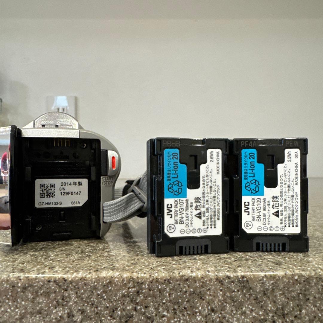 jvc ケンウッド　ハイビジョンメモリームービー　GZ-HM133-S 可動品
