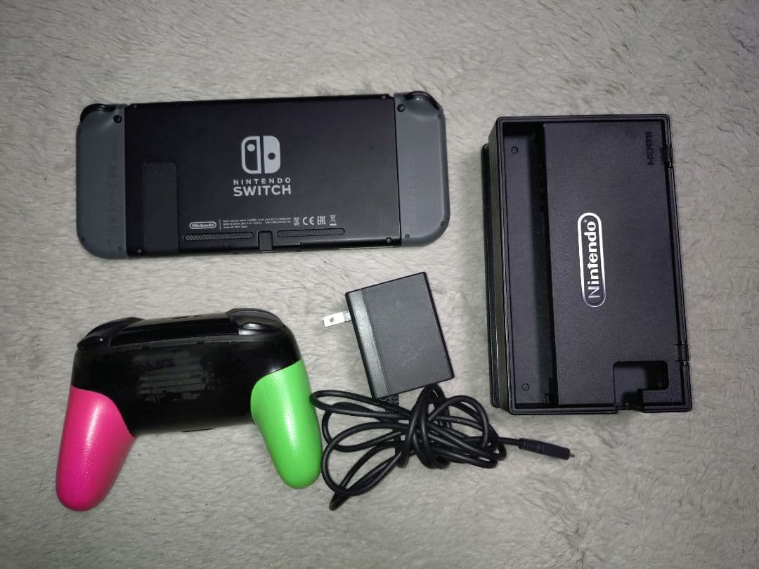 Switch本体＋プロコン（スプラ2仕様）