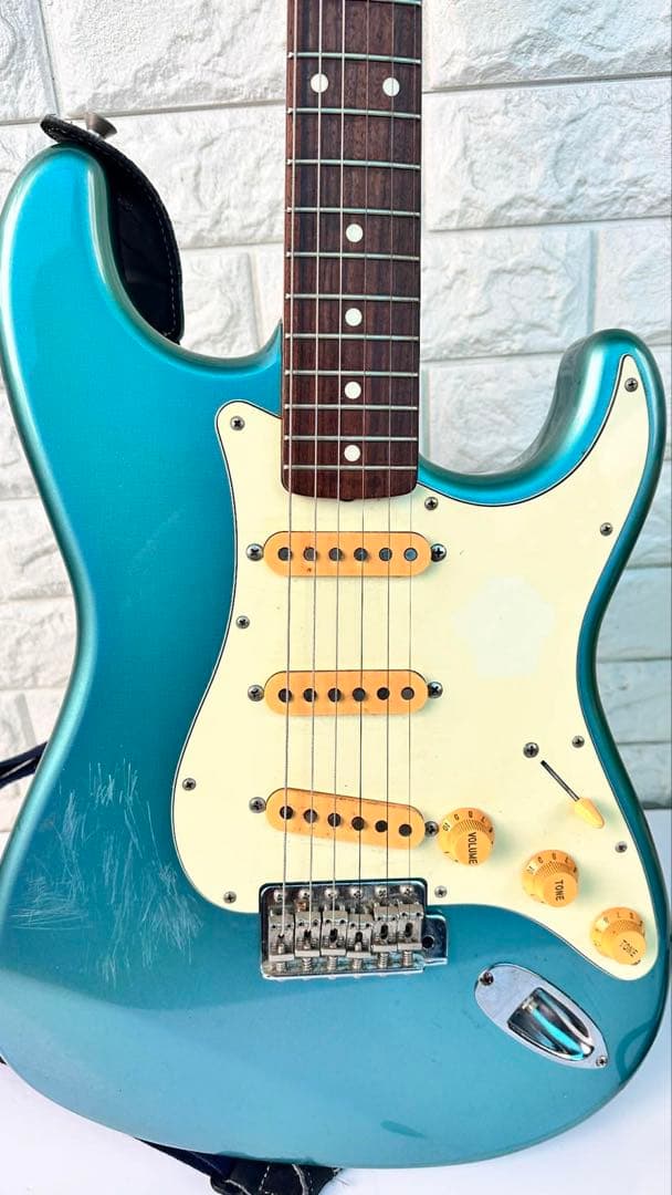【価格相談可】Fender ストラトキャスタータイプ エレキギター ブルー系