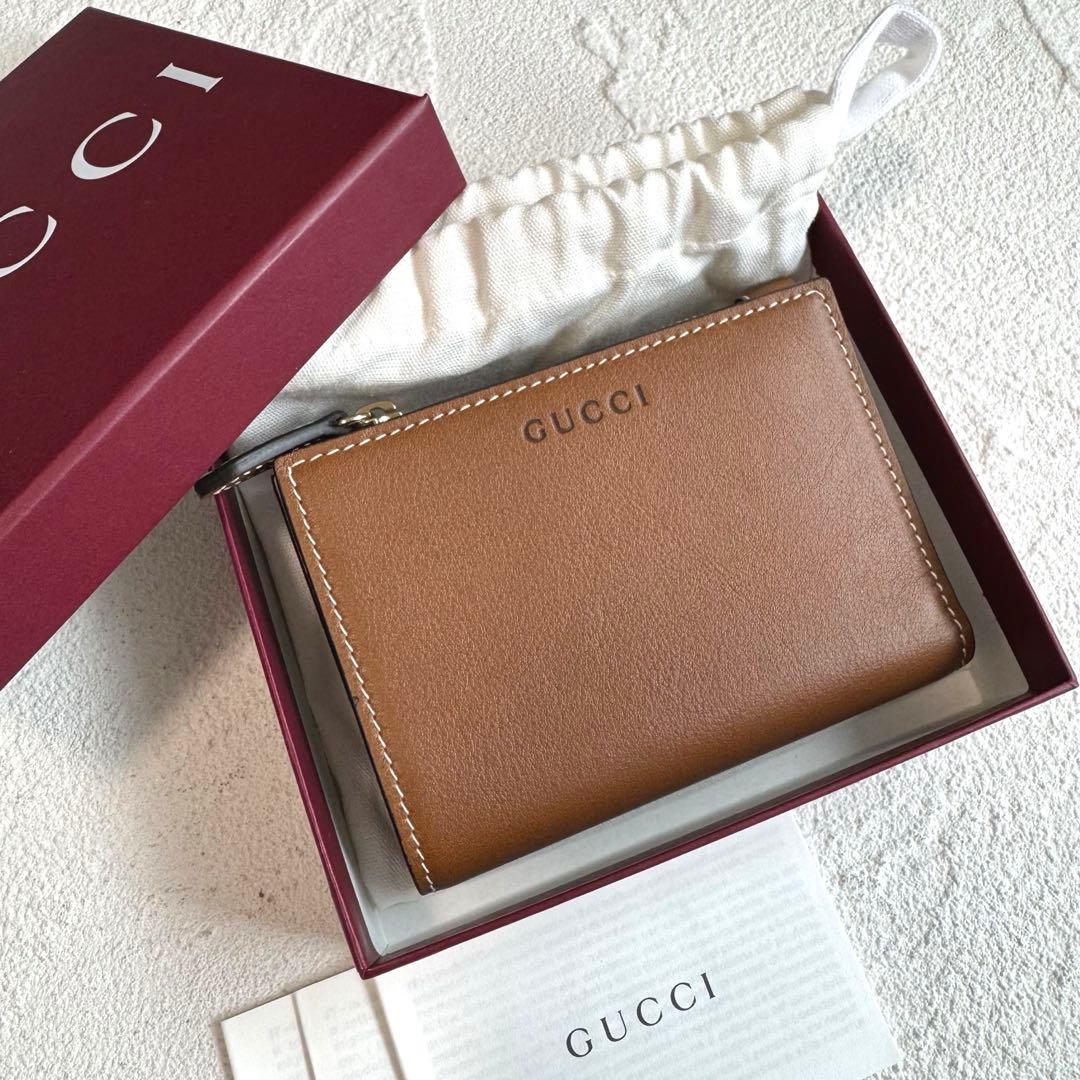 GUCCI グッチ GGエンブレム ミディアム ジップウォレット 二つ折り財布