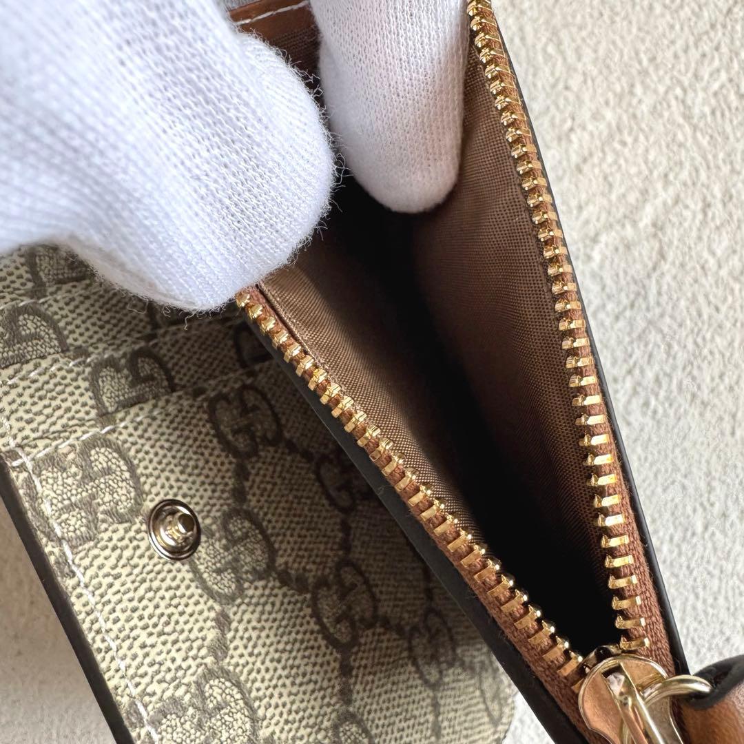 GUCCI グッチ GGエンブレム ミディアム ジップウォレット 二つ折り財布