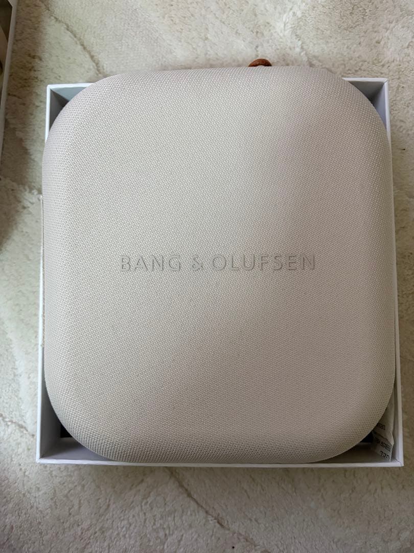 u*a様 Bang & Olufsen Beoplay HX Gold Tone