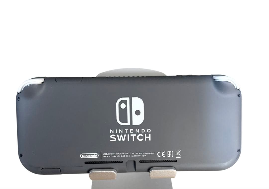 【美品】Nintendo Switch Lite2台まとめ売り・ソフト２本セット