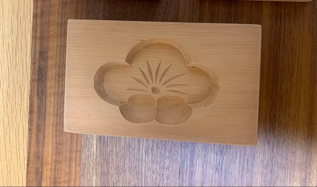おこしもの木型