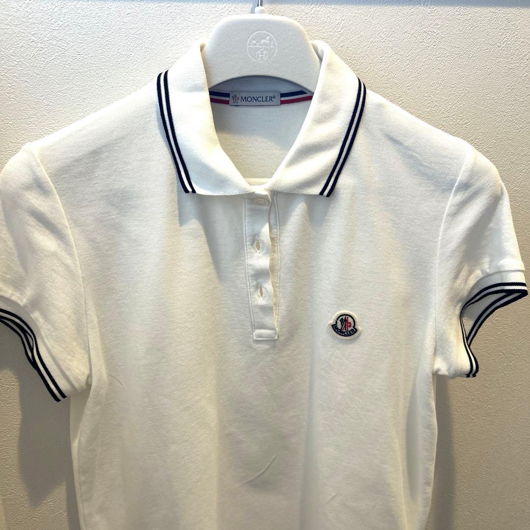 【MONCLER】レディースポロシャツ Sサイズ(送料込)