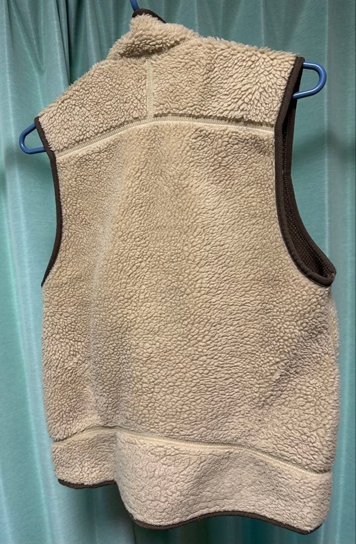 s*o様 Patagonia フリース ベスト ベージュ