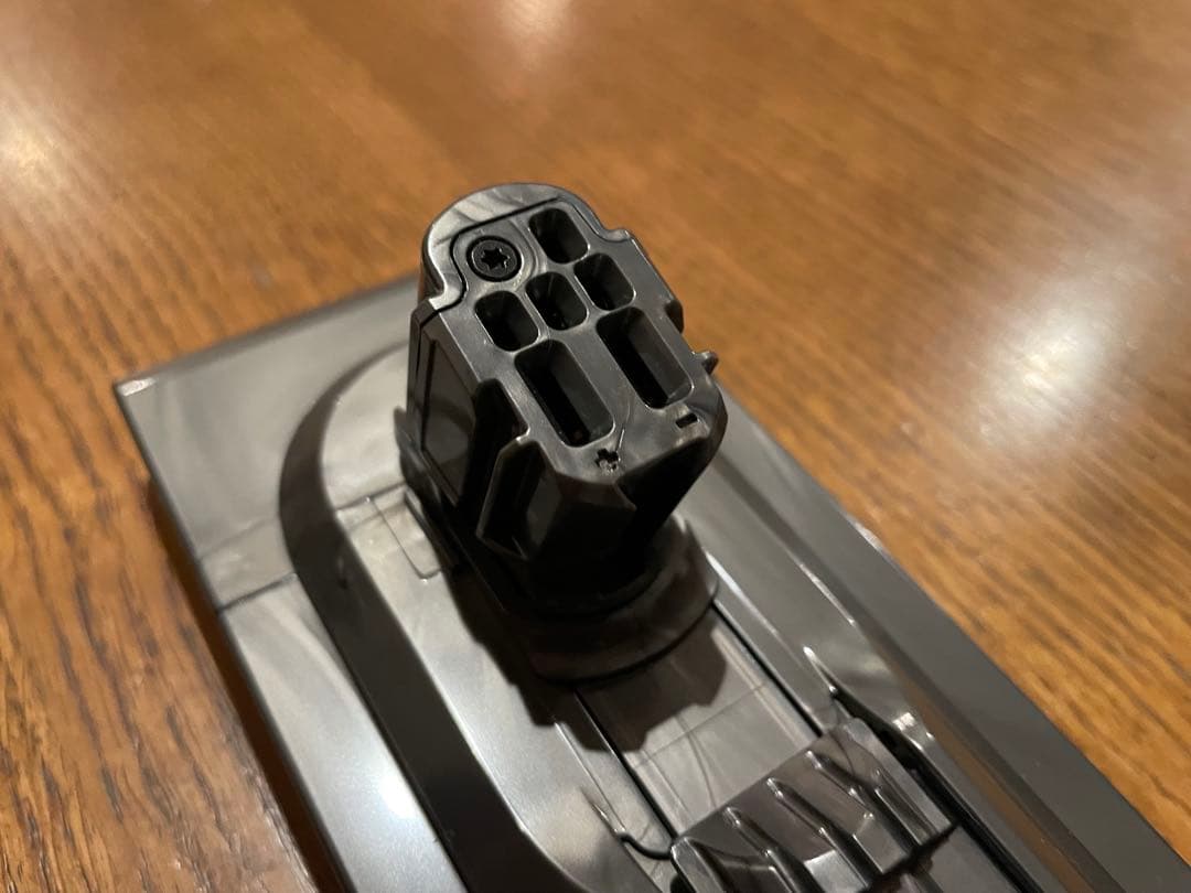 【純正】ダイソンV12 sv46バッテリー