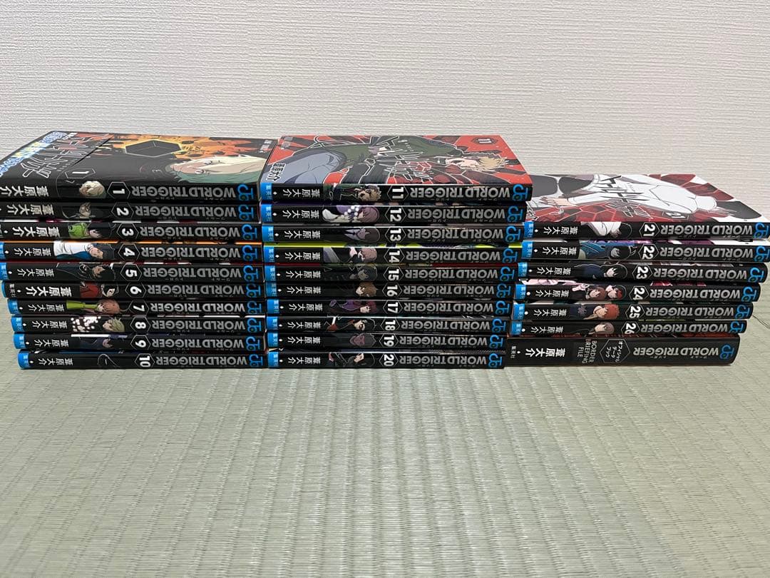 ワールドトリガー　1～26巻＋オフィシャルデータブック