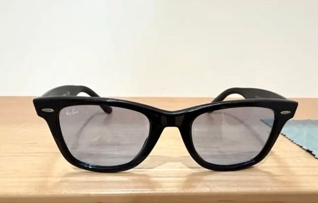 Ray-Ban サングラス　RB 2140 -F 901/64 52口22