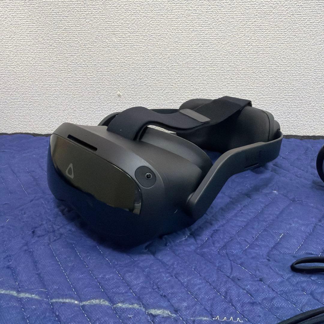 HTC VIVE FOCUS 3 VRヘッドセットセット　128GB