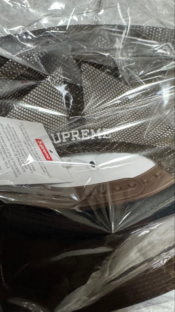 Supreme ブラウン ピンズ メッシュキャップ