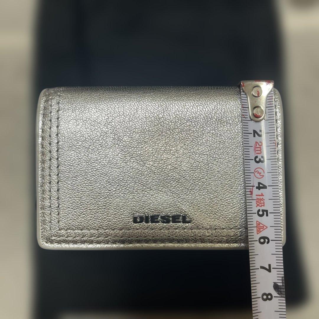DIESEL シルバー 三つ折り財布 収納袋付き