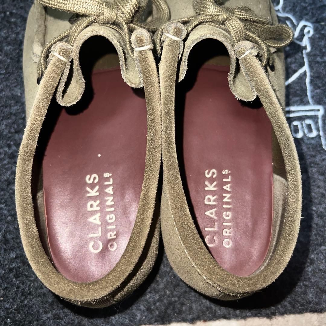 CLARKS ORIGINALS ワラビー オリーブ　25.5cm