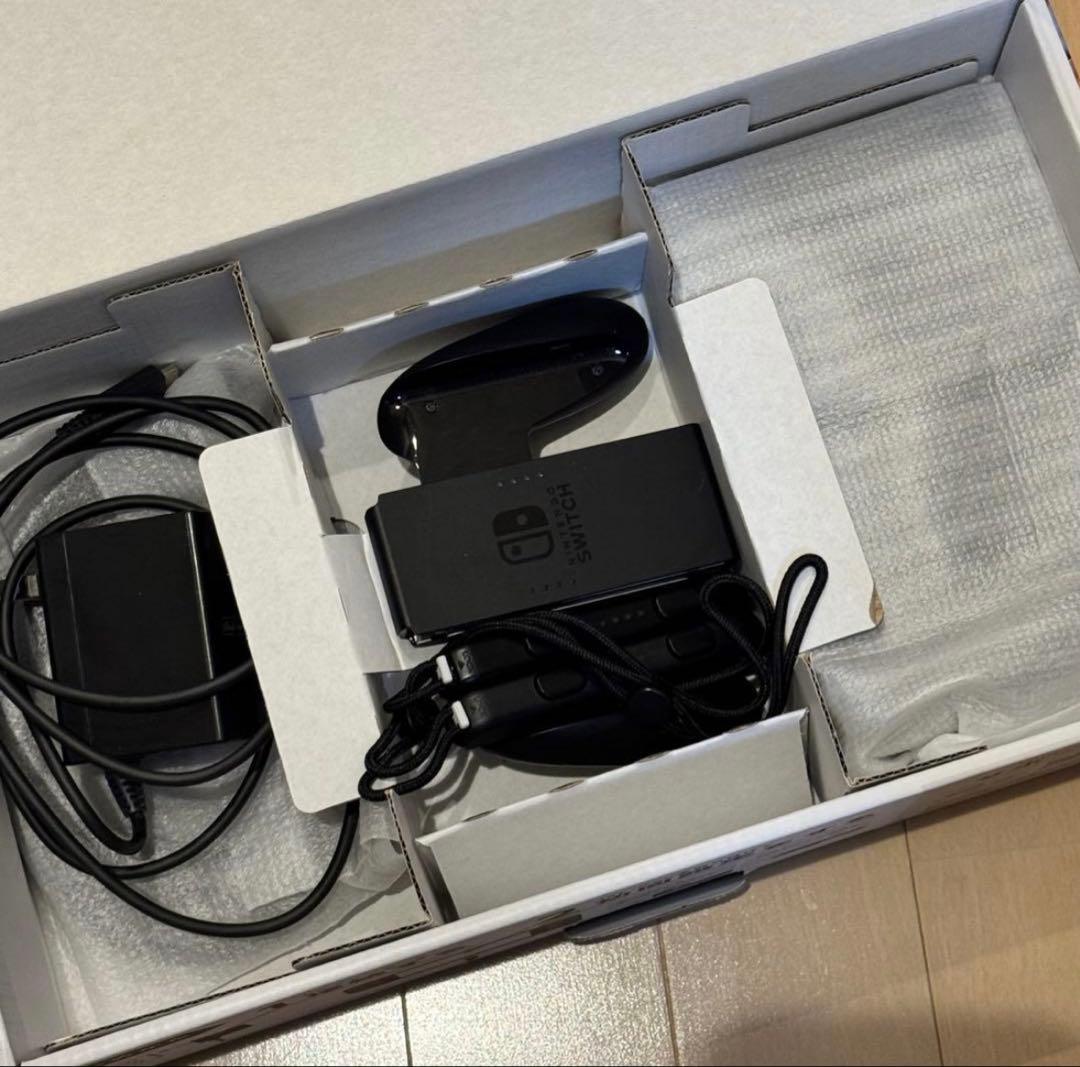 みゅーさん専用Nintendo Switch 本体 グレー　スイッチ