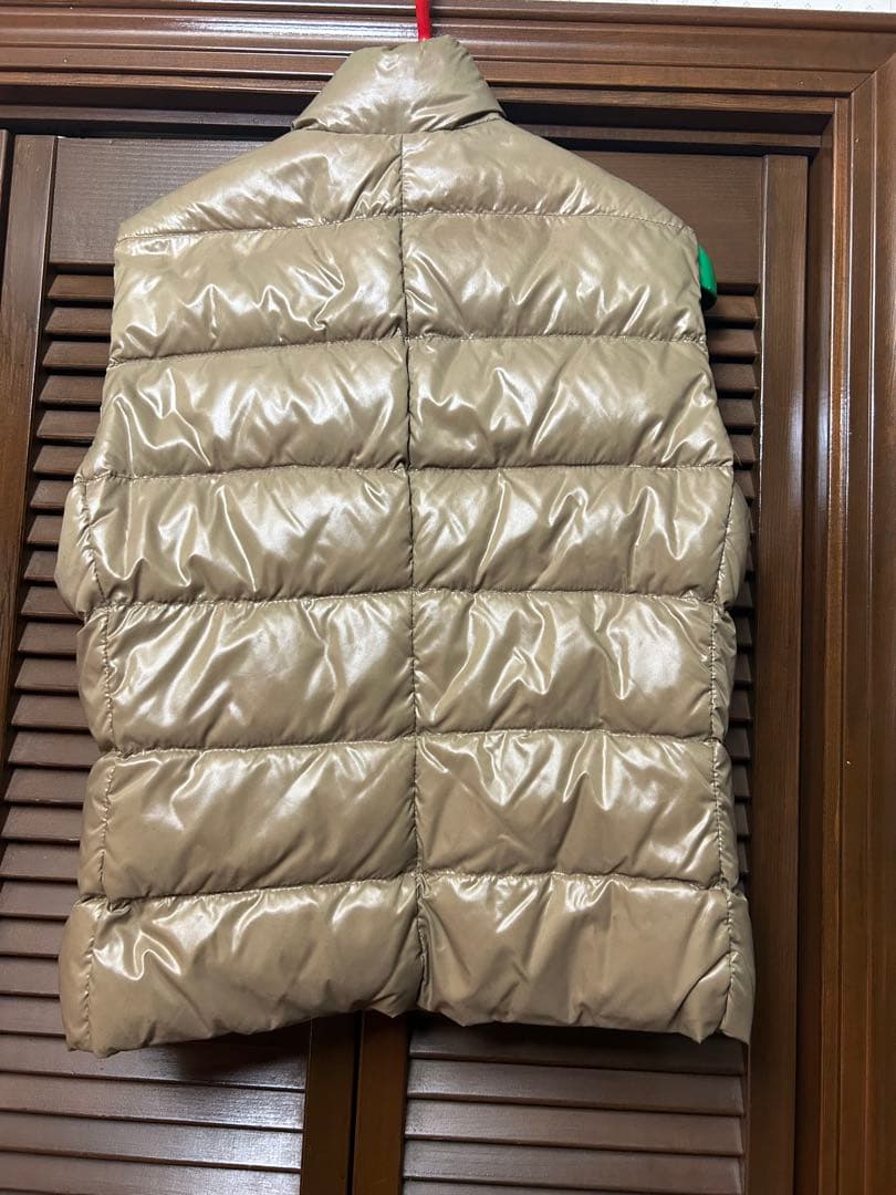 Moncler ダウンベスト　サイズ4