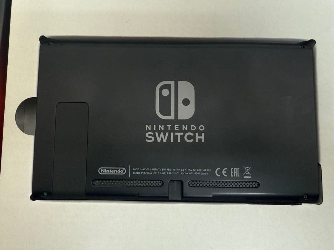 本日限定値下げ【送料込み】通電確認済み★任天堂　switch Nintendo