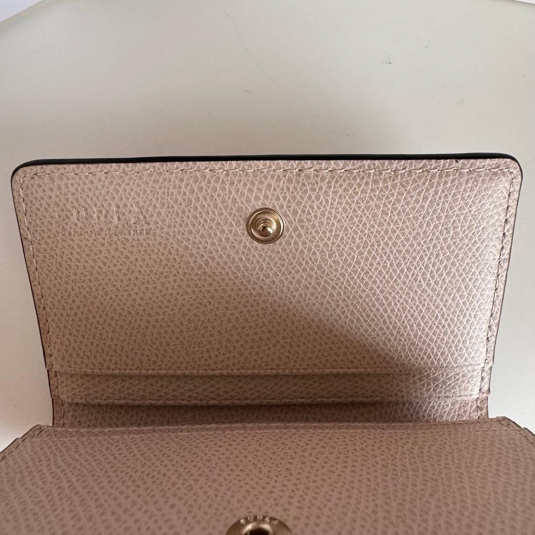【ほぼ未使用】FURLA レザー 名刺入れ　ベージュ