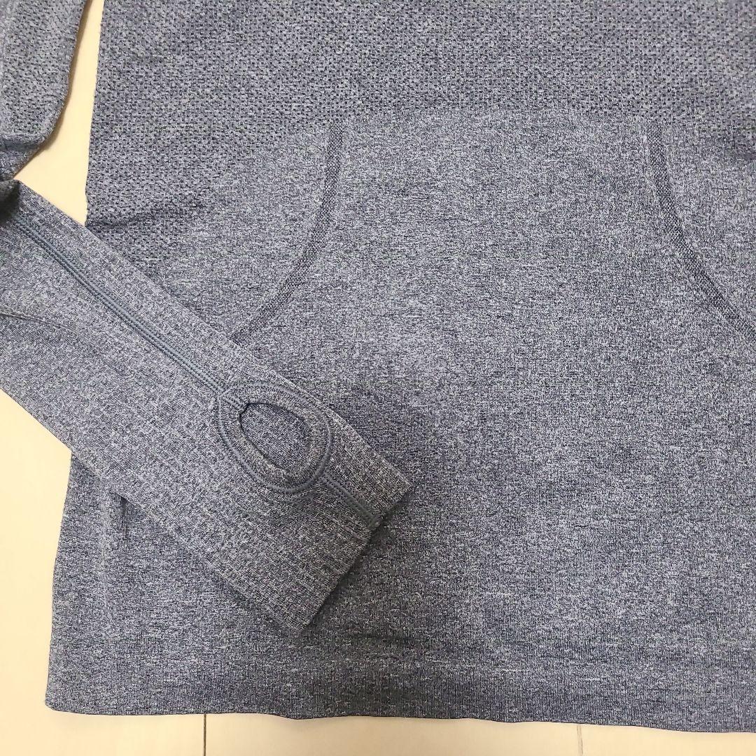 ルルレモン　Swiftly Tech　1/2 Zip　長袖
