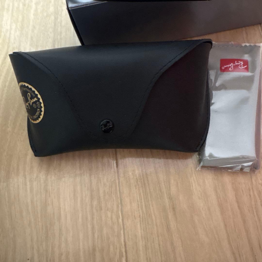 Ray-Ban 3house着用モデル