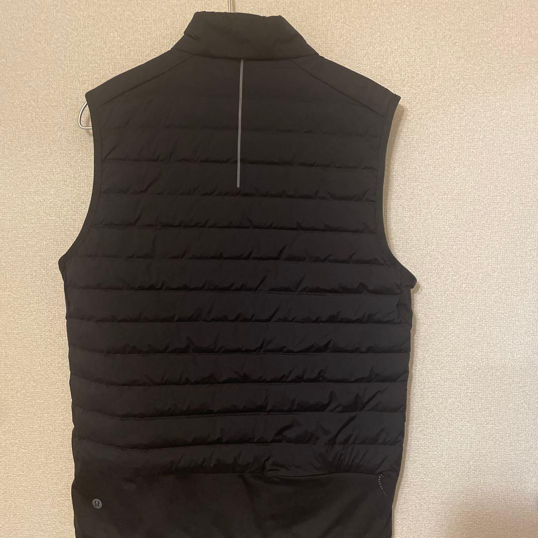 Lululemon ブラック ダウンベスト 185/96A