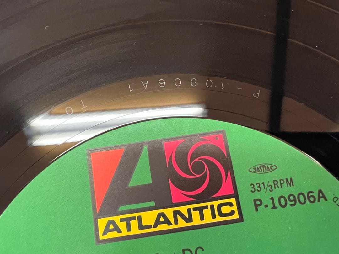 AC/DC LP洋楽 P-10906A 帯付 Back In Black JP