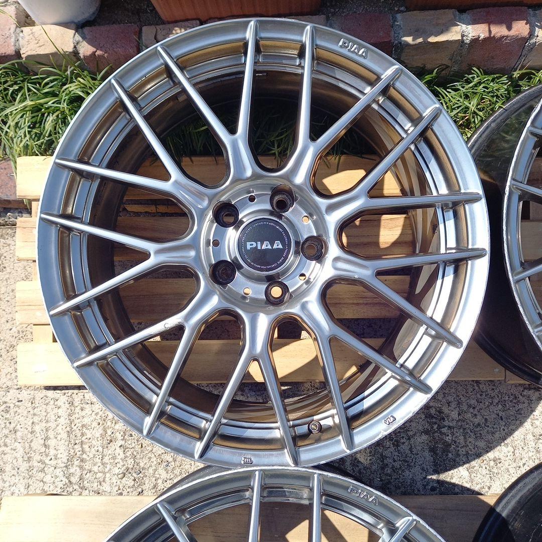 PIAA 18インチ シルバーメッシュホイール ( 4個)
