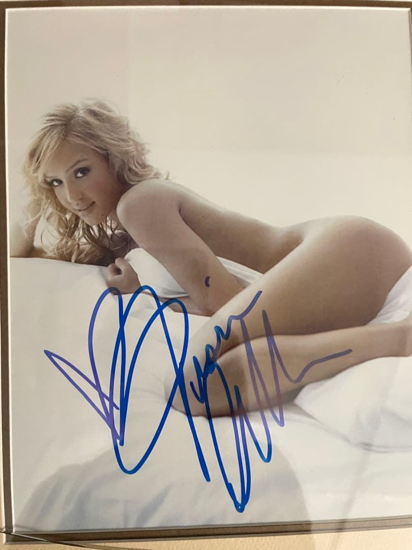 保証書付　ジェシカ・アルバ直筆サイン入り 写真…Jessica Alba