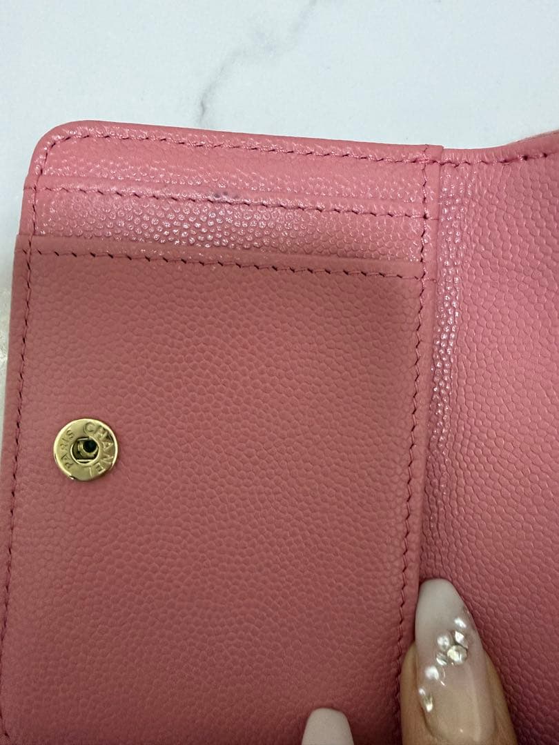CHANEL ピンク レザー 二つ折り財布✴︎5日までのセール