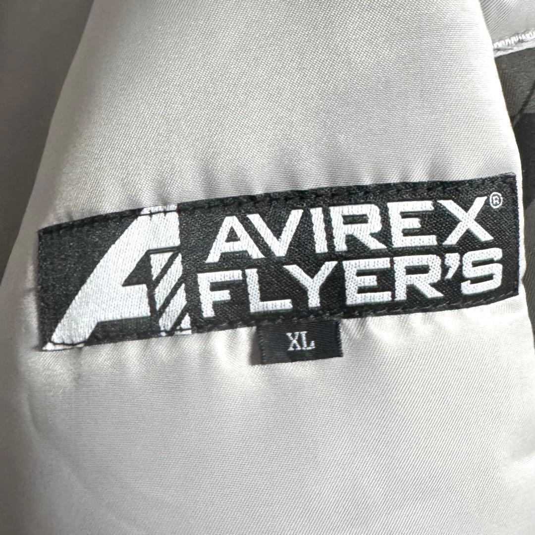 希少　即完売品　新品タグ付き　AVIREX フライジャケット　XLサイズ