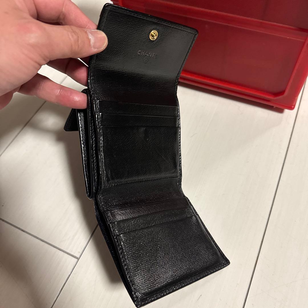 正規品　CHANEL ブラック コンパクト三つ折り財布