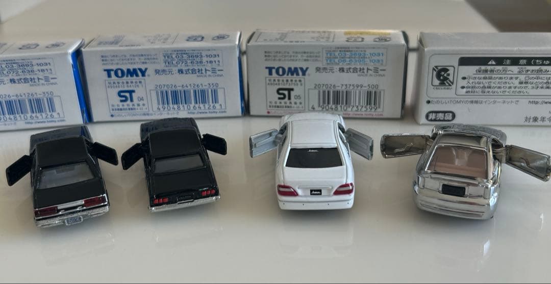 4台セット　トミカ　ニッサン　セドリック　トヨタセリカ