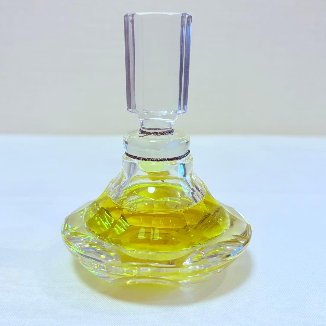 新品未使用　資生堂　ホワイトローズ　ナチュラル　香水　32ml