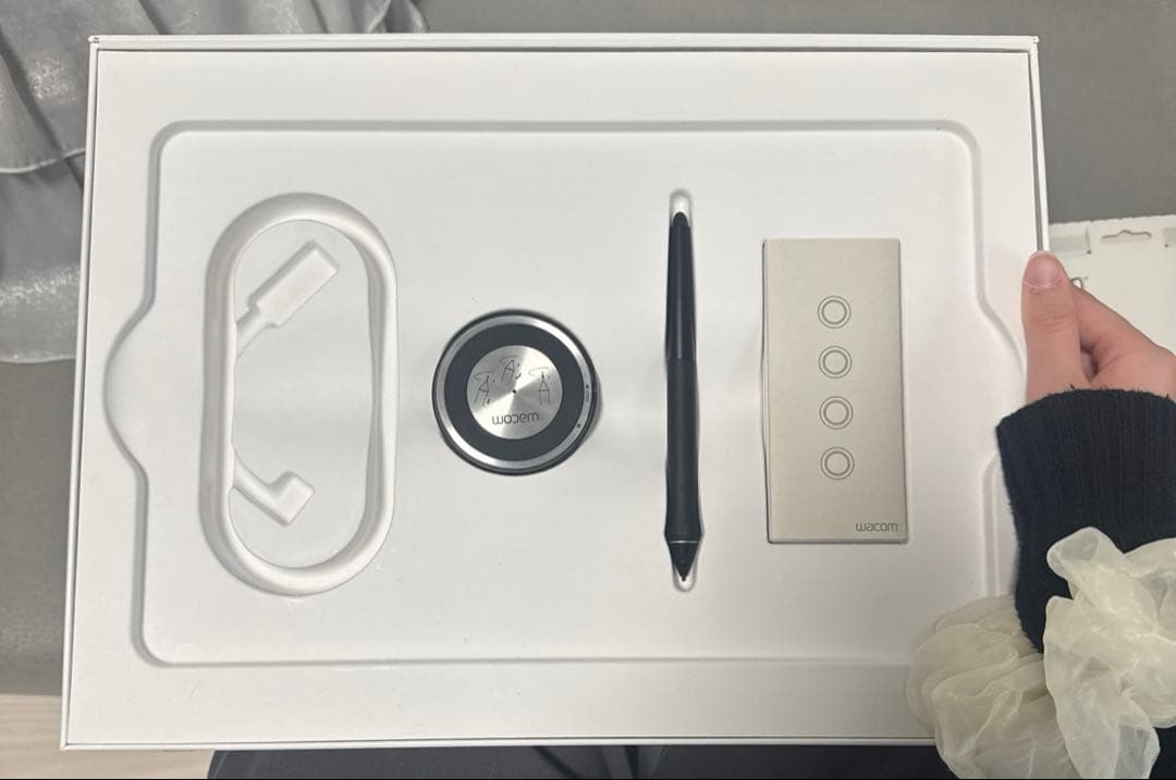 Wacom ワコム Intuos Pro Medium Mサイズ ペンタブ