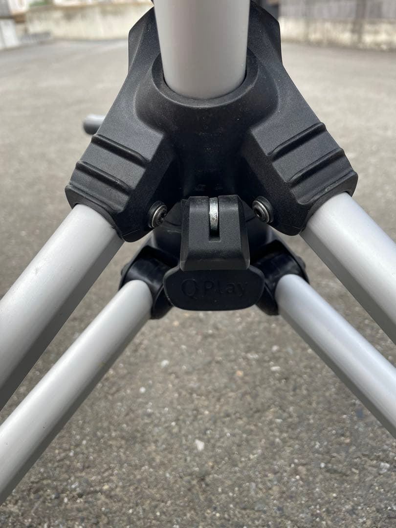 QPlay NOVA Folding trike 三輪車 手押し 折りたたみ式