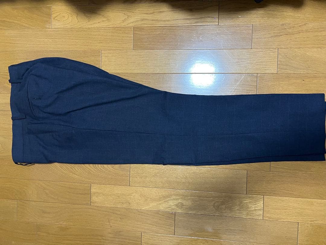LARDINI ネイビー スーツ