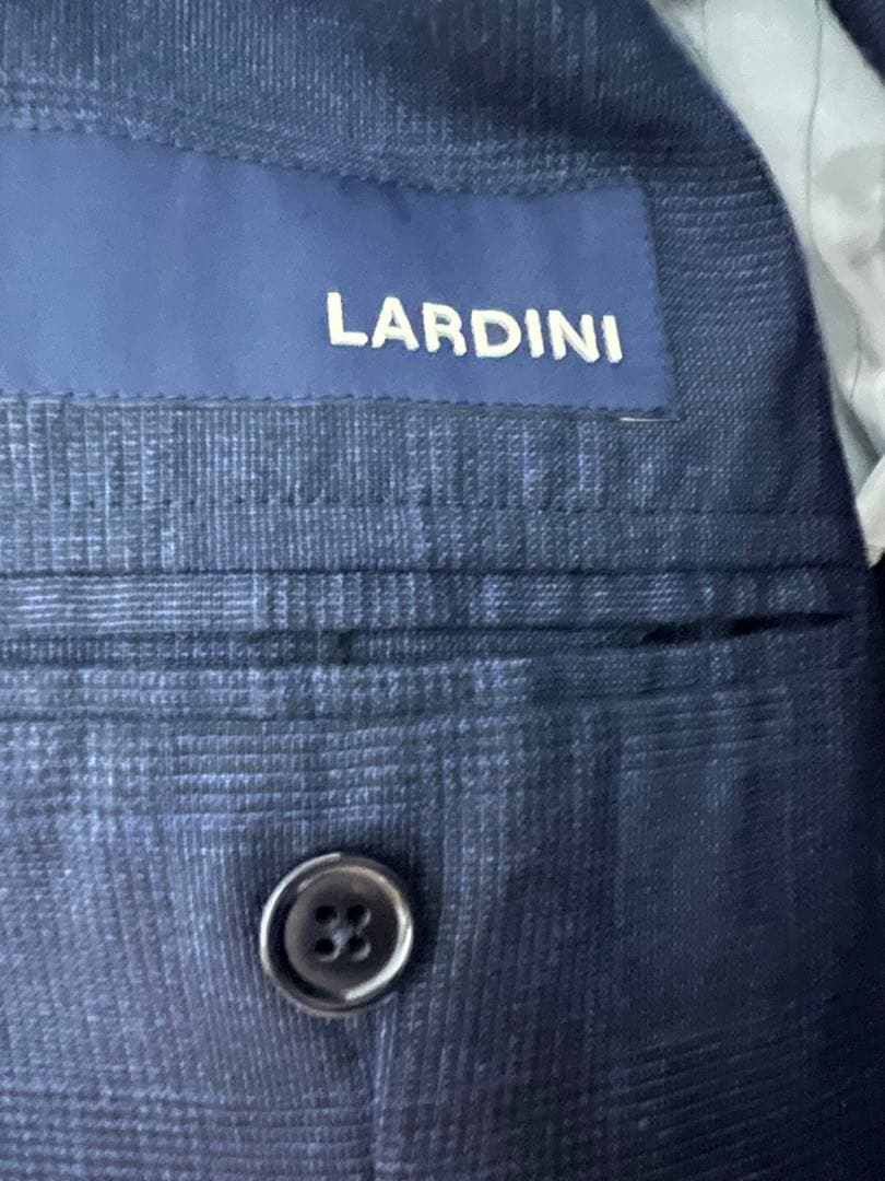 LARDINI ネイビー スーツ