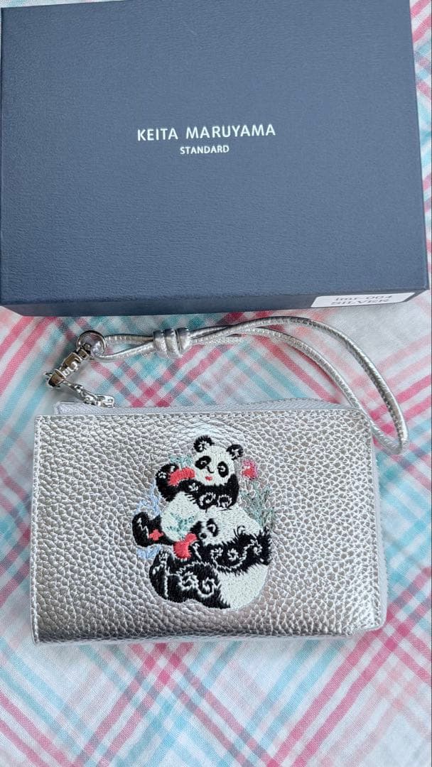 【本日天赦日×一粒万倍日！】KEITAMARUYAMA二つ折財布 パンダ刺繍