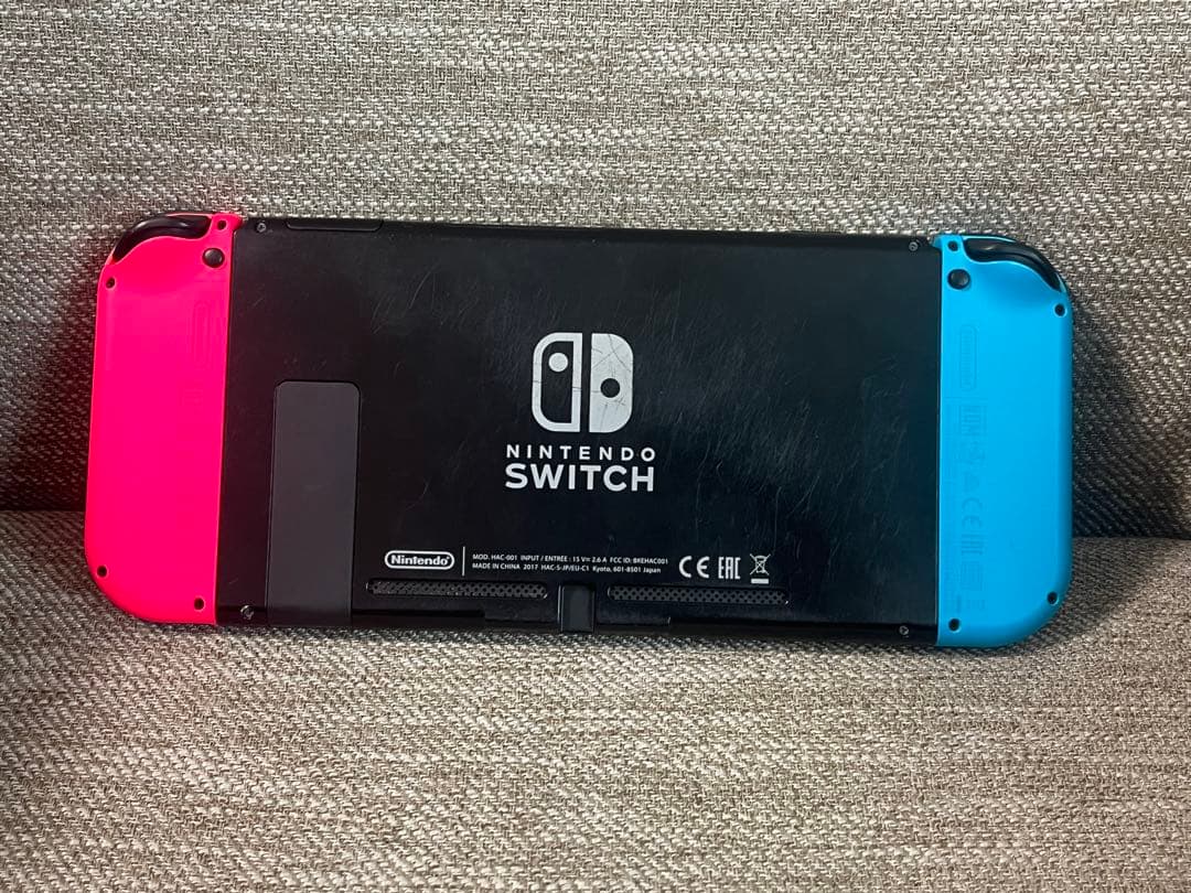 Nintendo Switch 本体 Joy-Conグリップ付き