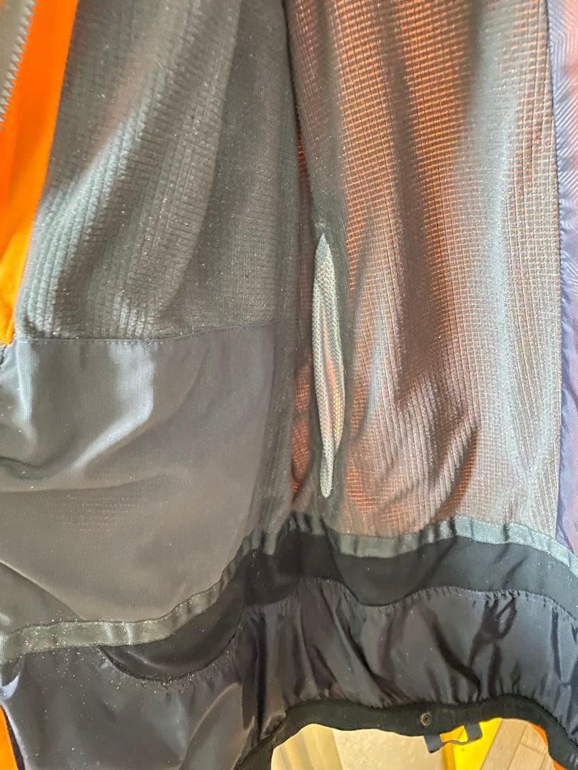 Nike ACG スノーボードジャケット サイズL オレンジ 機能豊富美品