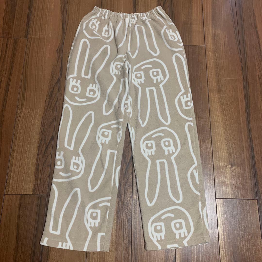 【美品】マタノアツコ　ウサギプリント長袖パジャマセットベージュレディースMサイズ