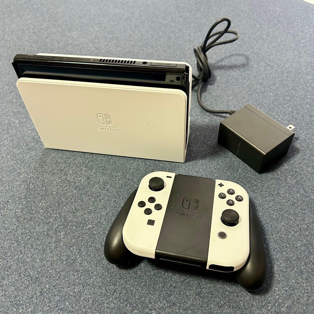 Nintendo Switch Lite ホワイト 本体 ジョイコン付き