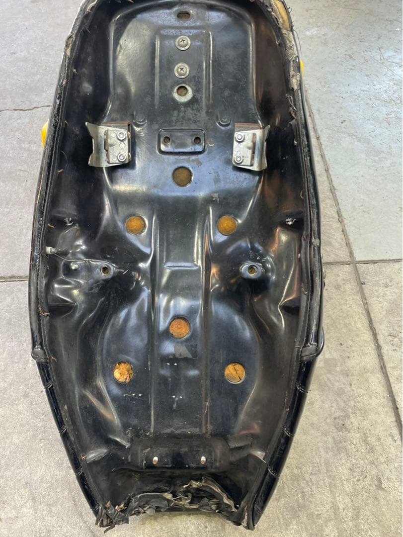 cb400t 3段シート　50センチ 美品　補強あり