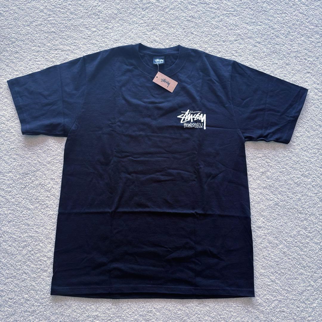 ♡新品未使用タグ付♡ワイキキ限定正規店購入♡Stussy ブラック TシャツM