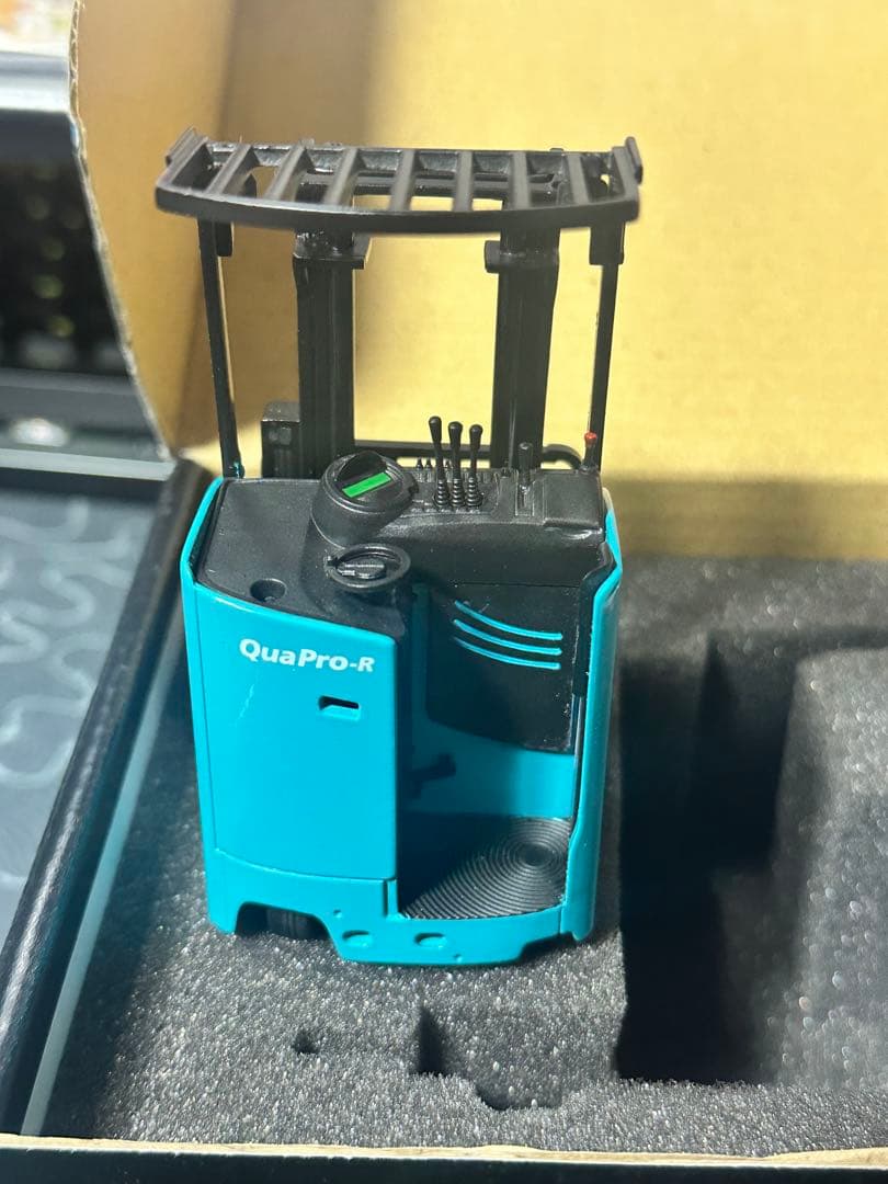 【美品】住友 フォークリフト ミニチュア QuaPro-R